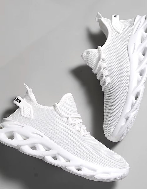 Load image into Gallery viewer, Men Casual Sport Shoes Breathable Lightweight Sneakers Outdoor Mesh Black Running Shoes Athletic Jogging Tenis Walking Shoes
